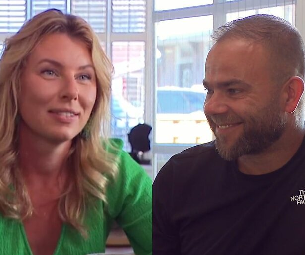 Greetje uit Urk! stelt haar nieuwe liefde Bert eindelijk aan ons voor