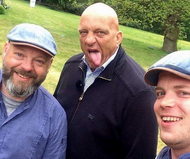 De TV van gisteren: Erik en Frank winnen Grillmasters-finale met 422.000 kijkers