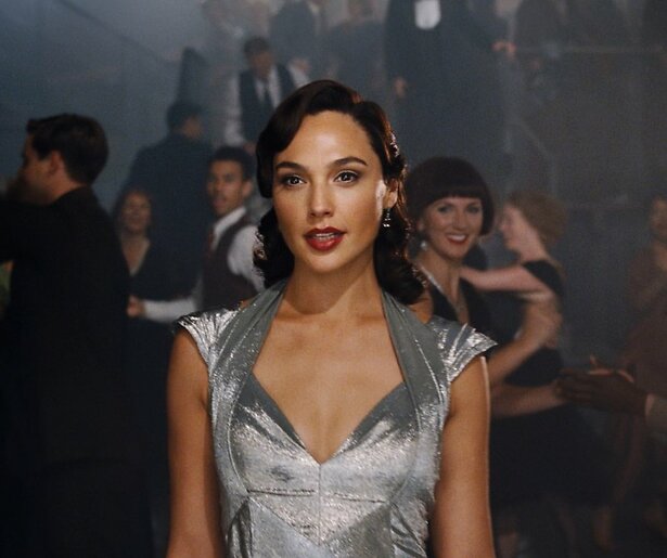 Wie heeft Gal Gadot vermoord in Death on the Nile?