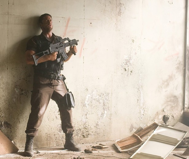 Gerard Butler vecht in Gamer voor zijn leven in een spelletje