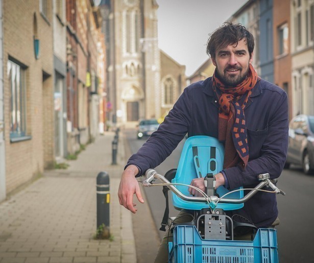 Acteur Joris Hessels gaat integreren in Gentbrugge