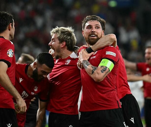 De TV van gisteren: Kijkers genieten van onverwachte stunt van Georgië tegen Portugal