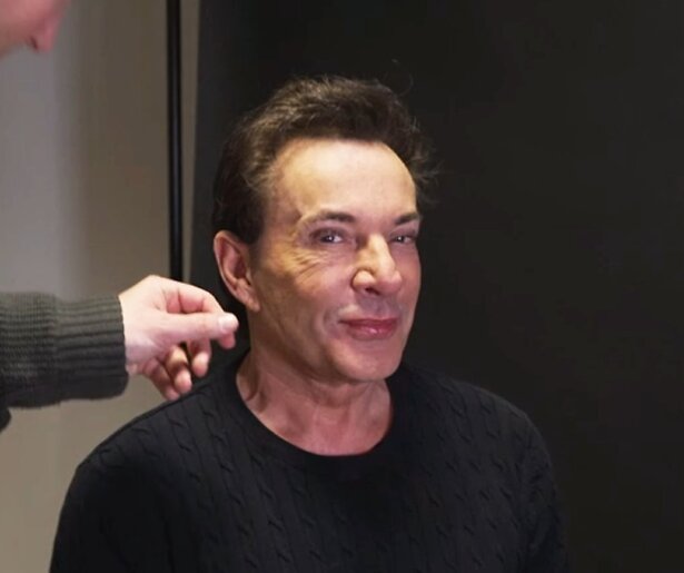 Gerard Joling geeft zichzelf nogal een bijzonder verjaardagcadeau in Only Joling