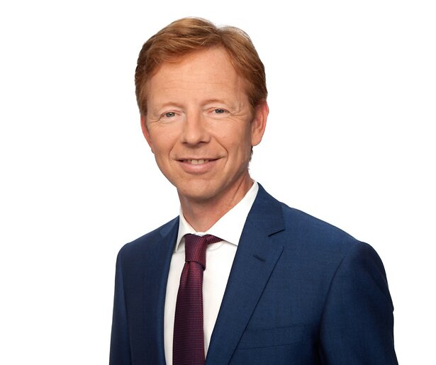 Eredoctoraat voor voormalig NOS-weerman Gerrit Hiemstra