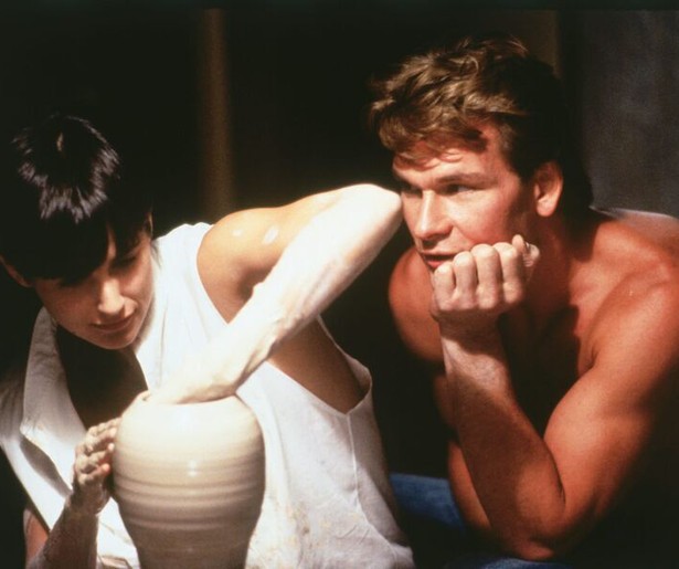 Patrick Swayze kan Demi Moore niet loslaten in Ghost