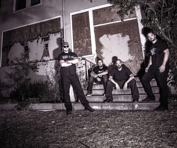 Het is prijsschieten voor spokenjager Zak Bagans in de seizoensopening van Ghost Adventures