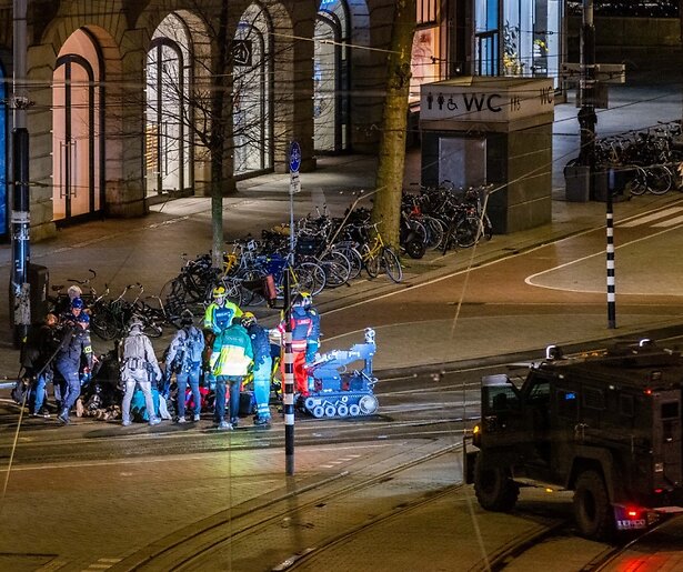 Videoland en AT5 brengen docu uit over Apple Store-gijzeling in Amsterdam