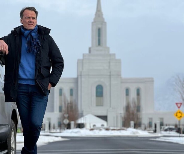 Tijs van den Brink is terug met een nieuw seizoen van God, Jesus, Trump!