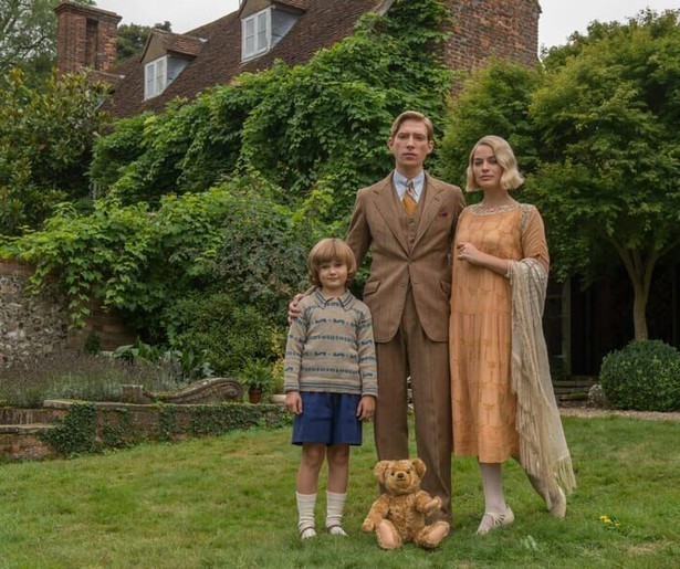 Altijd al benieuwd hoe Winnie de Poeh is ontstaan? Kijk dan naar Goodbye Christopher Robin