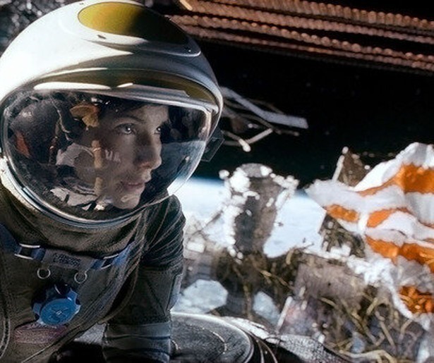 Zweef door de ruimte met Sandra Bullock en George Clooney