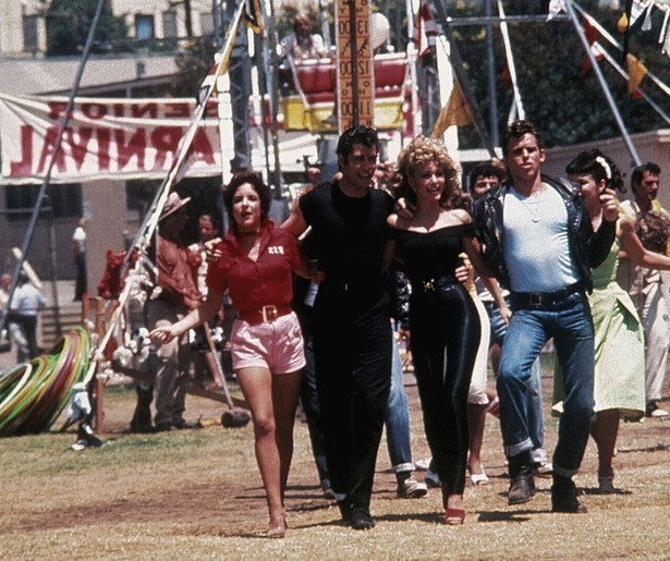 Meezingen met de klassieke hits van Grease