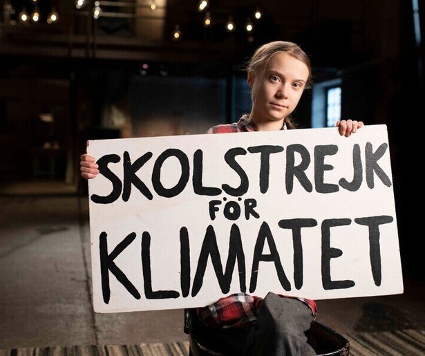 Greta Thunberg steekt in een zeilboot de Atlantische Oceaan over