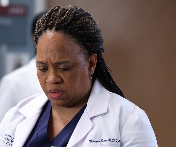 Miranda Bailey ligt onder vuur vanwege anti-abortuspraktijken in Grey's Anatomy