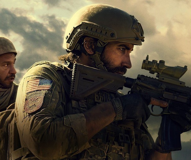 Jake Gyllenhaal riskeert alles om een oude schuld in te lossen in Guy Ritchie's The Covenant