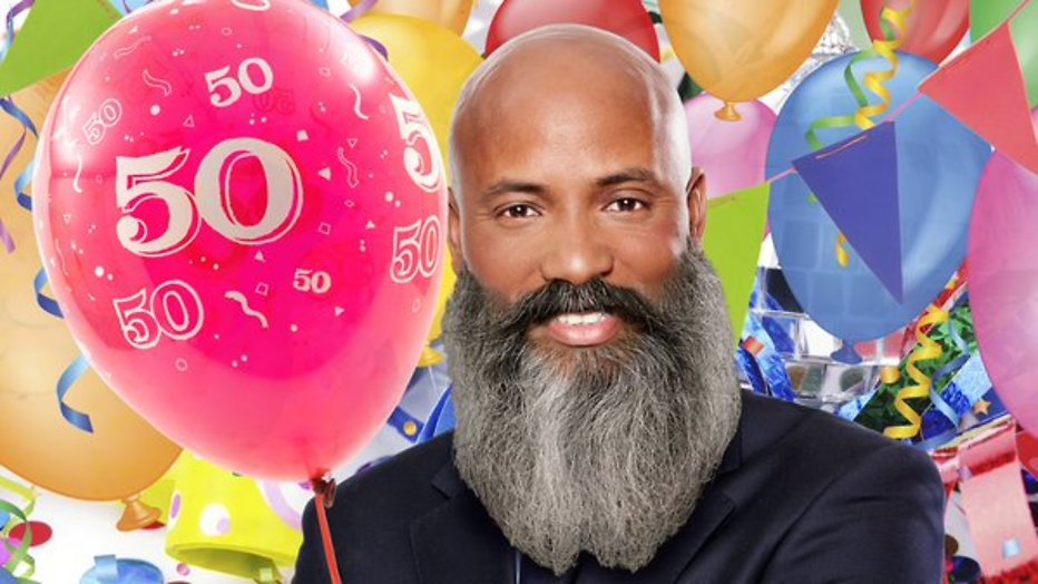 Humberto Tan is 50. Drie keer toeteren!