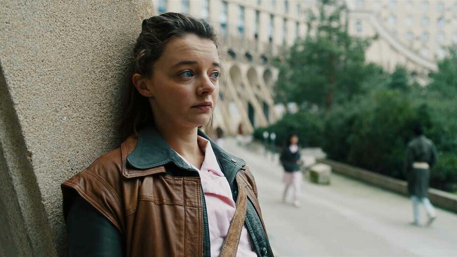 Ellie de Lange als Hanna Jans in Arcadia