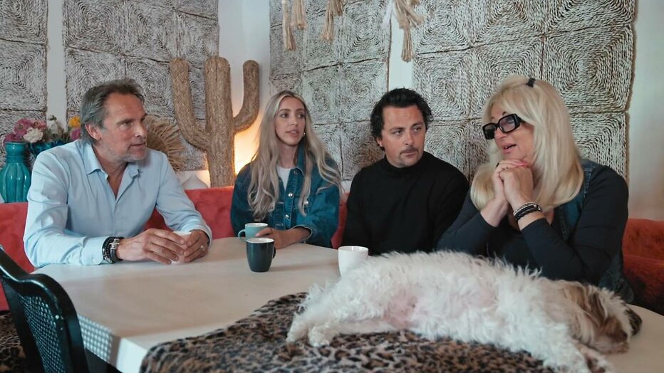 De Hanslers in de eerste aflevering.