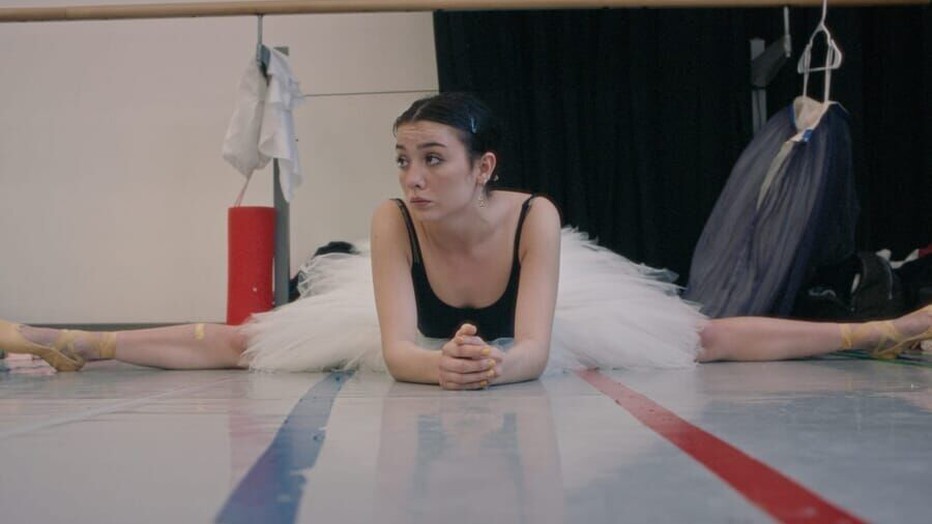 Still uit Het Uur van de Wolf: Swan Song