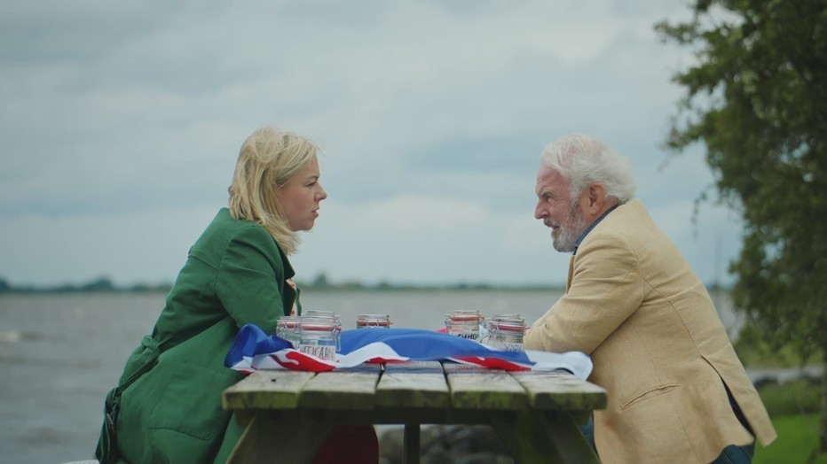 Nynke de Jong en Huub Stapel voor Het Vuur van de Friezen