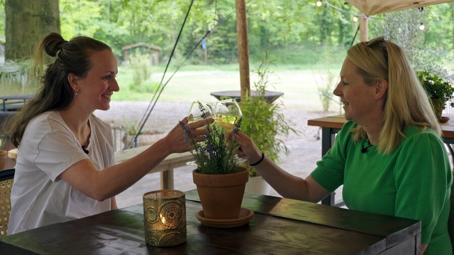 Jeanine en Sharon in Hoe Gaat Dat Bij Jullie Thuis? Jeanine en Sharon in Hoe Gaat Dat Bij Jullie Thuis?