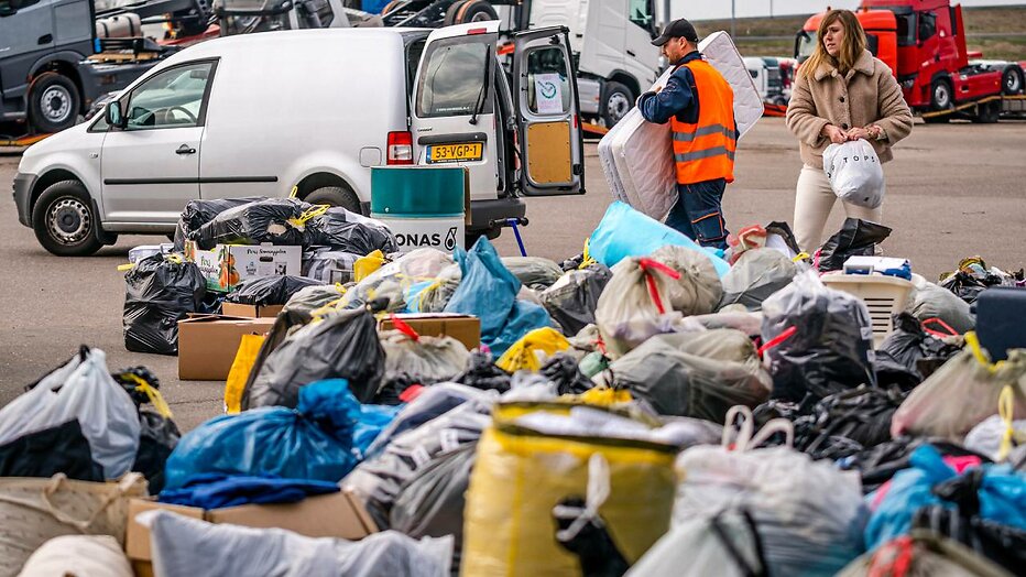 Algemene ANP-foto met hulpgoederen voor Oekraïne.