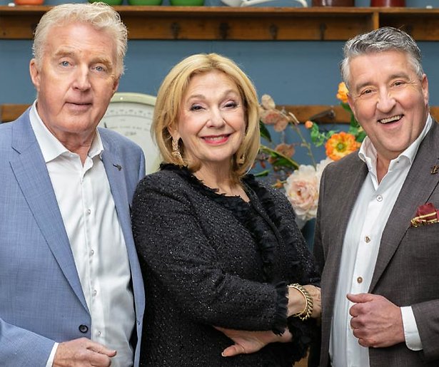 De TV van gisteren: Heel Holland Bakt geeft concurrentie veeg uit de pan