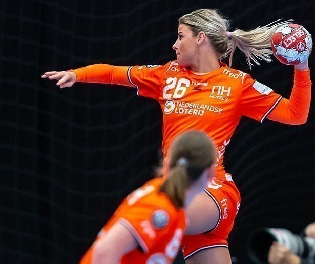 Oranje handbalsters tegen aartsrivaal Noorwegen