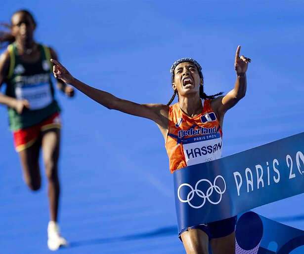 Sensatie in Parijs: Sifan Hassan wint goud op de Olympische marathon