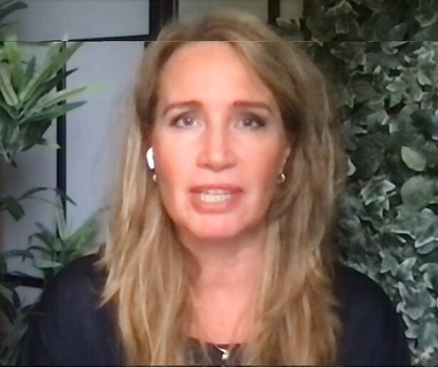 Helga van Leur luidt noodklok over ongezonde zomerhitte