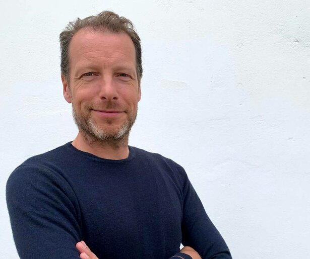 Herman van der Zandt zingt een laatste keer in Met het Mes op Tafel