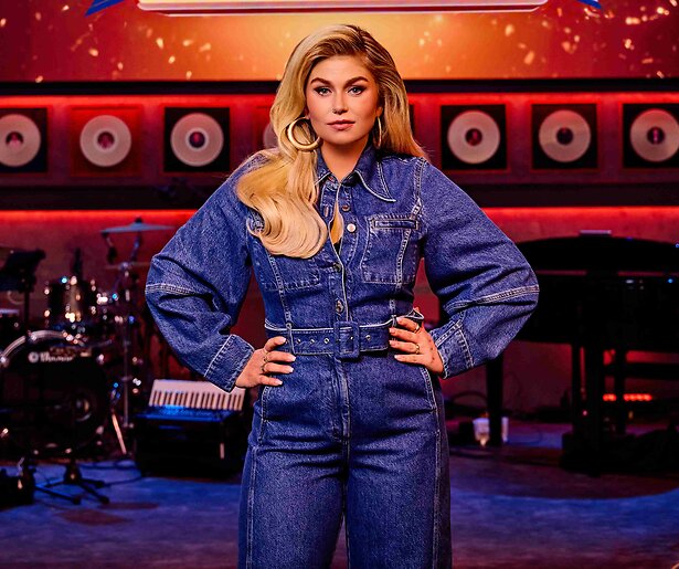 Kijkers genieten van eerste aflevering Het Holland Huis: 'Gezellig kroegsfeer!'