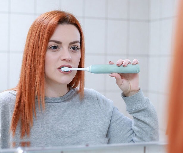 Hoe houd je je tanden in topconditie? De beste tips op een rij