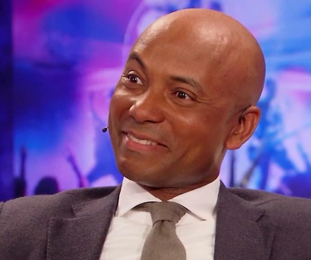 De TV van gisteren: 750.000 kijkers voor Coldplay bij RTL Late Night