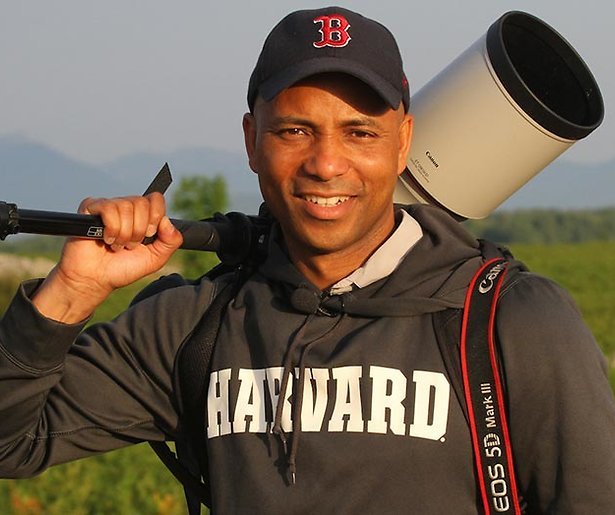 Humberto Tan komt met fotoglossy en documentaire