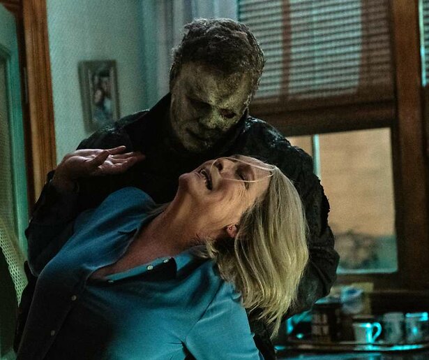 Jamie Lee Curtis strijdt voor de laatste keer tegen haar aartsvijand in Halloween Ends
