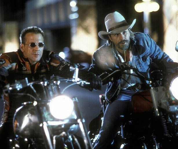 Mickey Rourke en Don Johnson weten van wanten