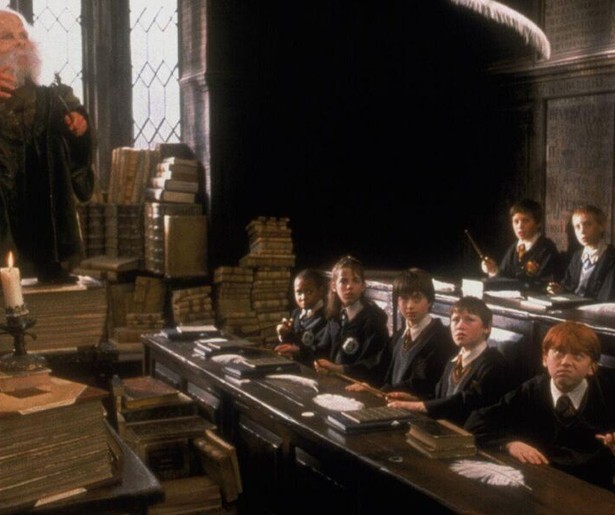 Op deze datum zie je de eerste Harry Potter-film weer eens op televisie