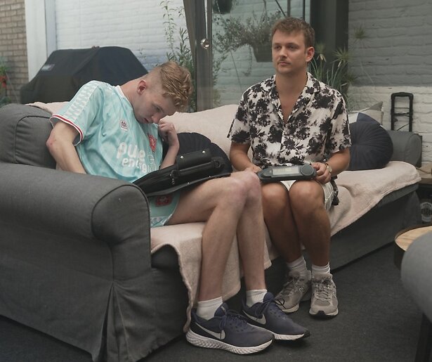 De TV van gisteren: slechts 250.000 kijkers voor eerste aflevering Je Zal Het Maar Hebben