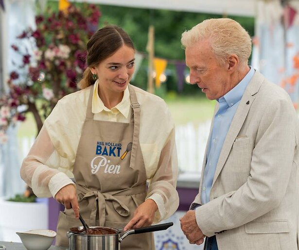 De bakkers maken André van Duin blij in Heel Holland Bakt Elke Dag