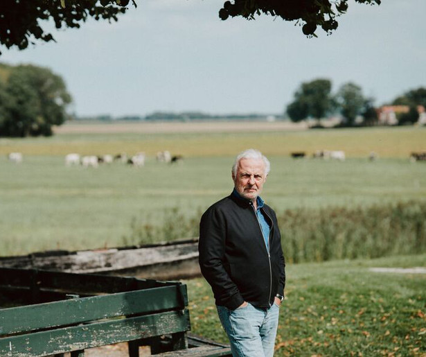 Huub Stapel gaat op pad in de slotaflevering van Heimwee naar Schokland