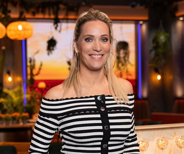 Hélène Hendriks sluit het jaar in stijl af met Hélène's Oudejaarsborrel op SBS6
