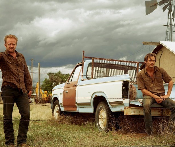 Chris Pine en Ben Foster houden er een schimmig beroep op na in Hell or High Water