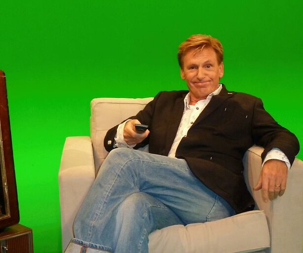 Henny Huisman haalt herinneringen op aan de Soundmixshow in Het beste van... de jaren 80
