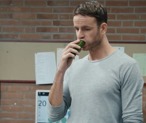 Comedy Central onthult eerste sprekers Roast of Ali B