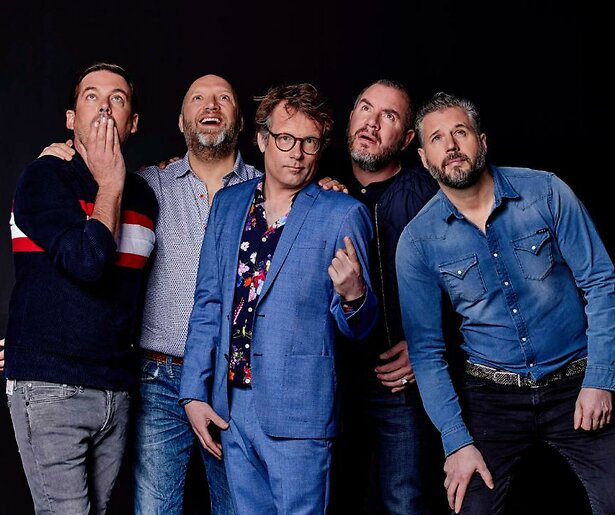 De heren van TAFKAL zetten de boel achter de schermen op stelten in Voor de Show