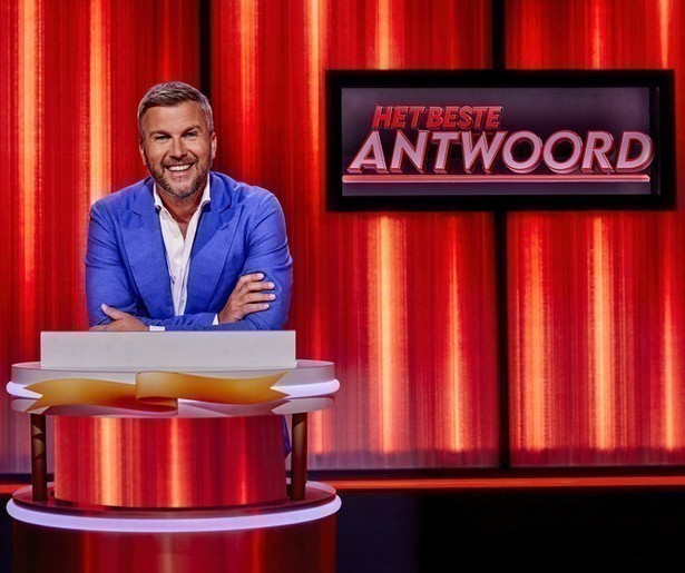 Winston Gerschtanowitz van start met nieuwe quiz Het Beste Antwoord
