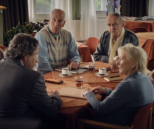 De TV van gisteren: Hendrik Groen houdt kijkersaantal op peil