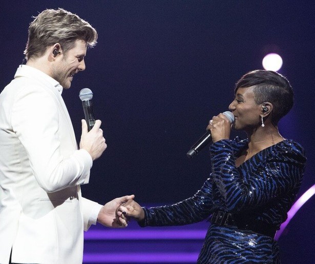 Meezingen met Het Grote Songfestivalfeest uit 2019