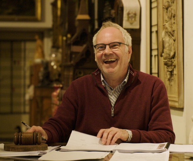 Achter de schermen in twaalf verschillende veilinghuizen