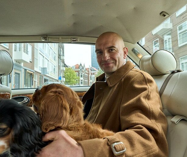 Fortuyn neemt stelling in migratiediscussie in Het Jaar van Fortuyn